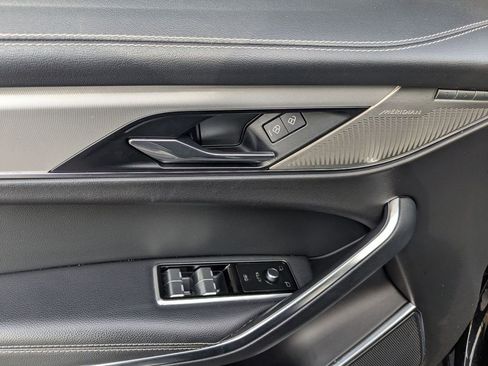 Used 2024 Jaguar F-PACE R-Dynamic S image 25