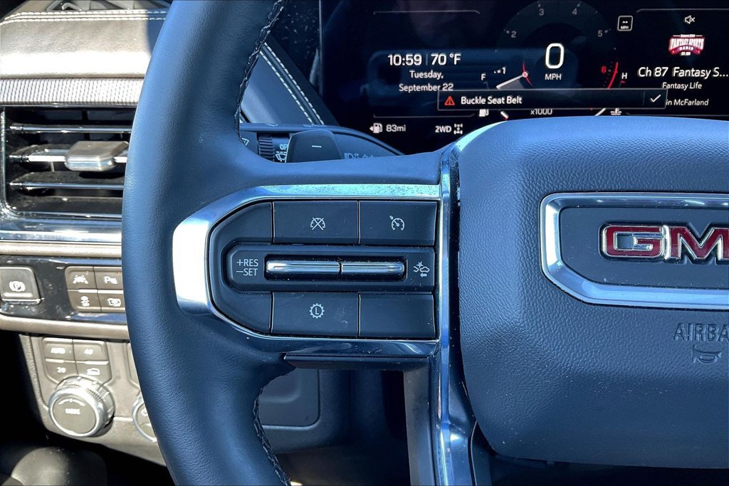 Used 2026 GMC Yukon Elevation AWD/4WD image 10