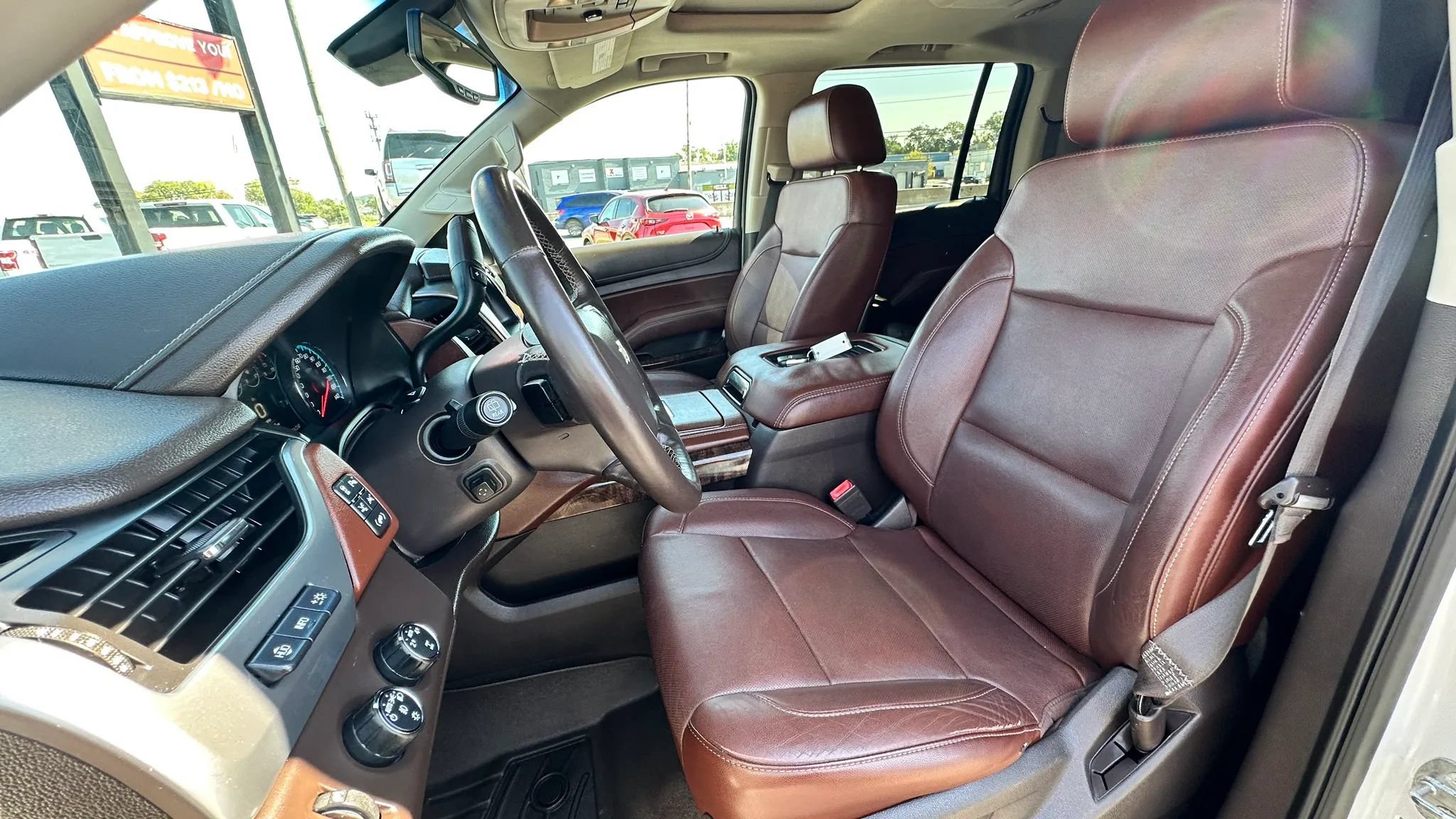 Used 2016 Chevrolet Suburban LTZ AWD/4WD image 12