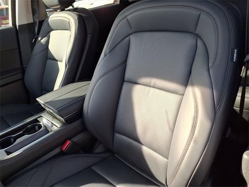 New 2026 Lincoln Nautilus Premier w/ Equipment Group 102A image 8