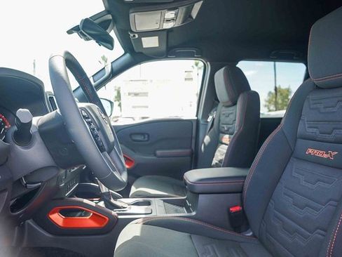 New 2026 Nissan Frontier Pro-X w/ Pro-X Convenience Package image 18