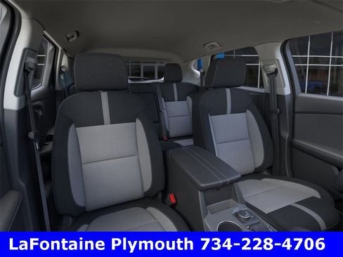 New 2025 Chevrolet Blazer LT w/ Convenience Package image 16