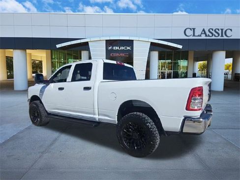 Used 2024 RAM 2500 Tradesman w/ Chrome Appearance Group image 6