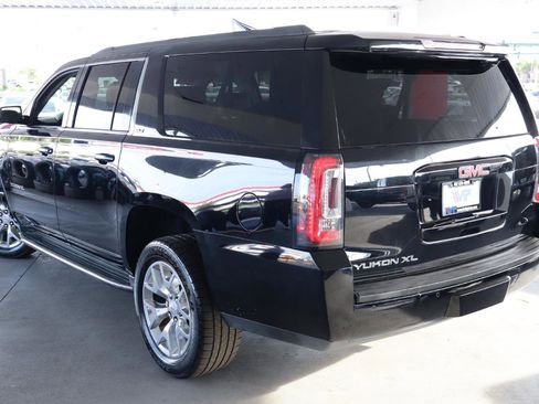 Used 2016 GMC Yukon XL SLT w/ Open Road Package RWD image 7
