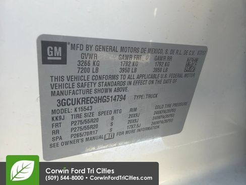 Used 2017 Chevrolet Silverado 1500 LT w/ High Desert Package AWD/4WD image 12