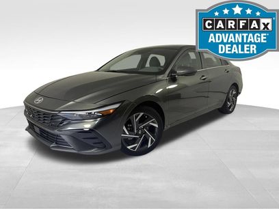 Certified 2025 Hyundai Elantra SEL