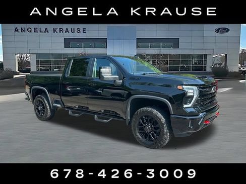 Used 2025 Chevrolet Silverado 2500 LT w/ Trail Boss Package AWD/4WD image 1