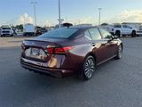 Used 2024 Nissan Altima 2.5 SV image 3
