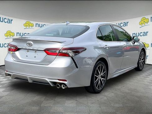 Used 2024 Toyota Camry SE FWD image 6