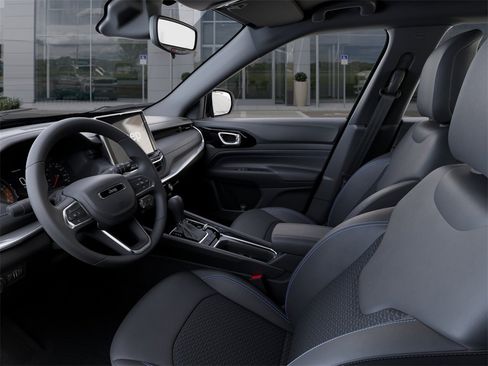 New 2026 Jeep Compass Latitude image 22