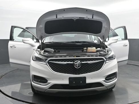 Used 2019 Buick Enclave Avenir w/ Avenir Technology Package AWD/4WD image 54