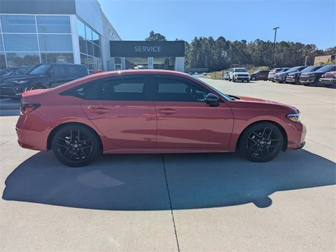 Used 2025 Honda Civic Sport image 2