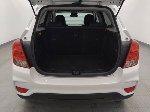 Used 2021 Chevrolet Trax LS w/ Tint and Cruise Package image 29