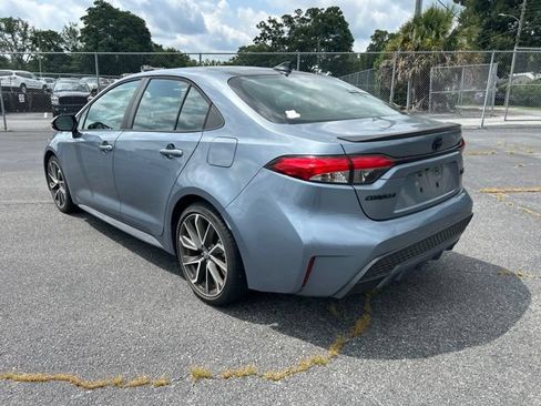 Used 2022 Toyota Corolla XSE FWD image 4