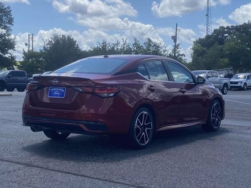 Used 2024 Nissan Sentra SR FWD image 3