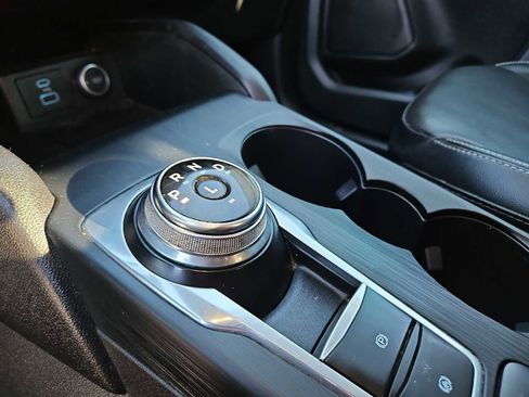 Used 2021 Ford Escape SEL image 21