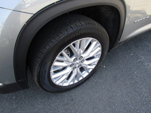 Used 2025 GMC Acadia Elevation w/ Elevation Premium Package AWD/4WD image 30