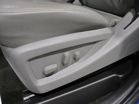Used 2017 Chevrolet Silverado 2500 LTZ w/ Vortec Plus Package AWD/4WD image 12