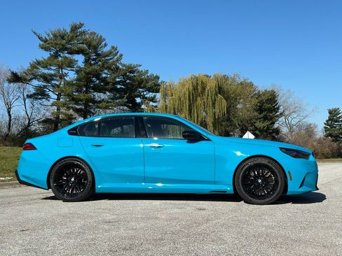 New 2026 BMW M5 Base w/ Executive Package image 8