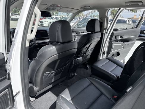 Used 2024 Kia Telluride S FWD image 34