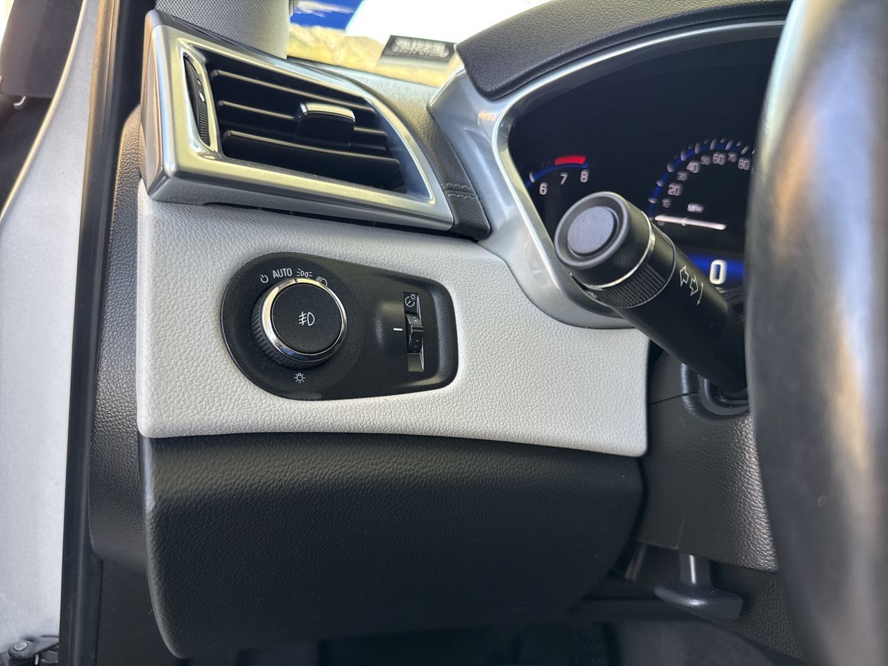 Used 2014 Cadillac SRX Performance w/ Driver Awareness Package FWD image 17
