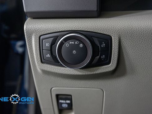 Used 2019 Ford F150 XLT AWD/4WD image 13