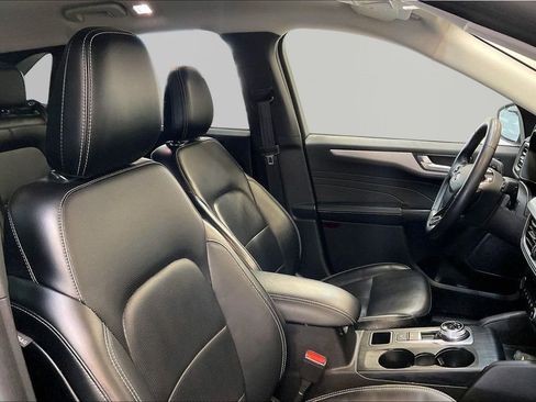 Used 2024 Ford Escape Platinum AWD/4WD image 29