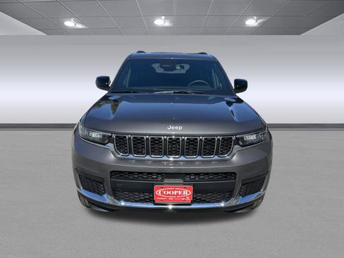 New 2025 Jeep Grand Cherokee L Laredo w/ Luxury Tech Group I image 2