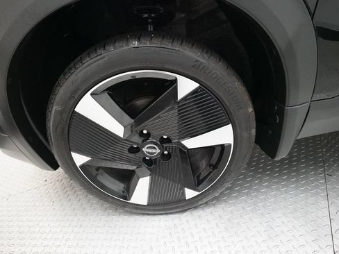 Certified 2026 Nissan Kicks SR w/ Cold Weather Package AWD/4WD image 26