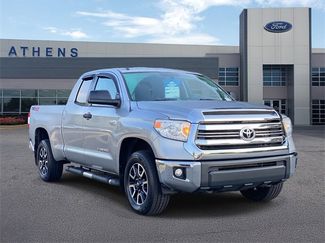 Used 2017 Toyota Tundra SR5 image 1