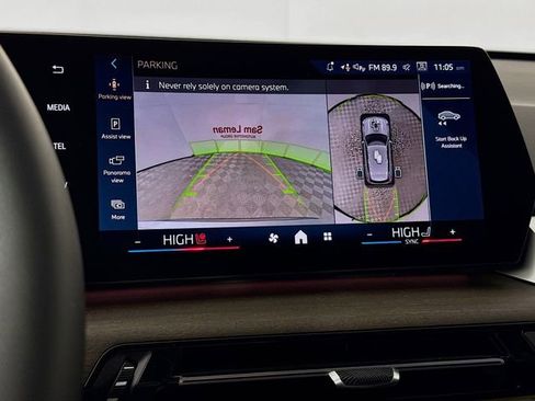 New 2026 BMW X1 xDrive28i w/ Technology Package image 14