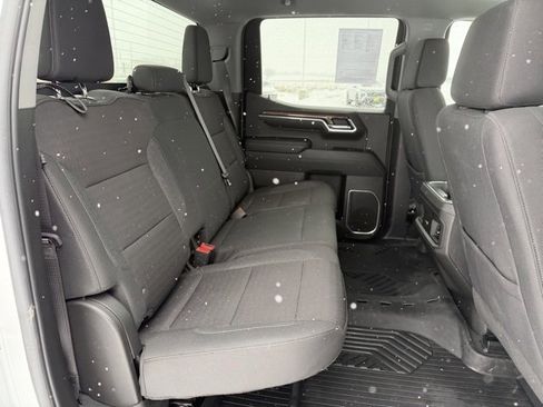 Used 2024 Chevrolet Silverado 1500 RST w/ Z71 Off-Road Package image 21