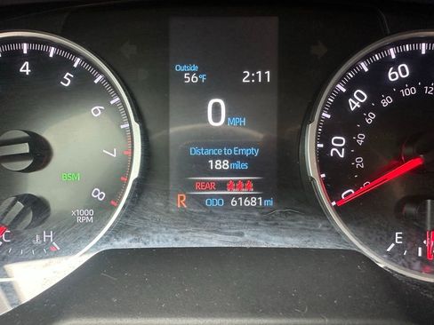 Used 2022 Toyota RAV4 XLE image 33