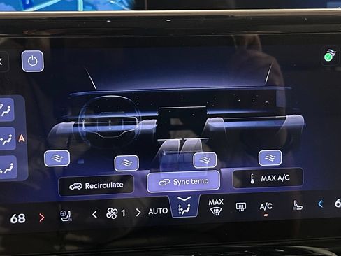 New 2026 Lincoln Nautilus Premier w/ Equipment Group 102A AWD/4WD image 85