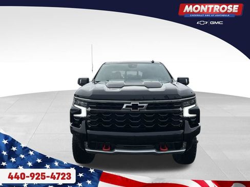 Used 2023 Chevrolet Silverado 1500 ZR2 w/ Technology Package AWD/4WD image 8