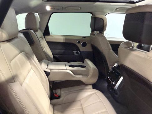 Used 2018 Land Rover Range Rover Sport HSE image 56