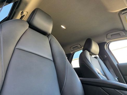 Used 2023 MAZDA CX-30 AWD 2.5 S w/ Select Package image 17