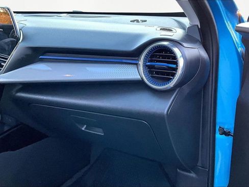 Certified 2025 Chevrolet Trax LT w/ Driver Confidence Package image 19