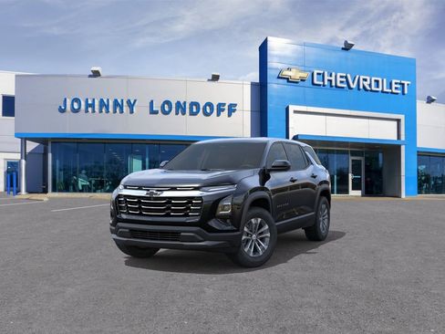 New 2026 Chevrolet Equinox LT w/ Convenience Package II FWD image 8