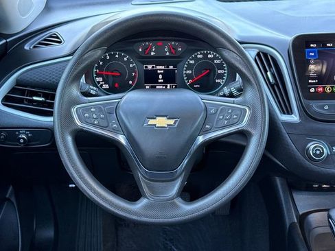 Used 2024 Chevrolet Malibu LS image 13