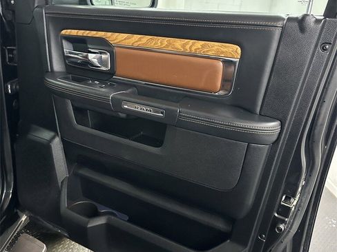 Used 2018 RAM 1500 Laramie Longhorn w/ Convenience Group image 42