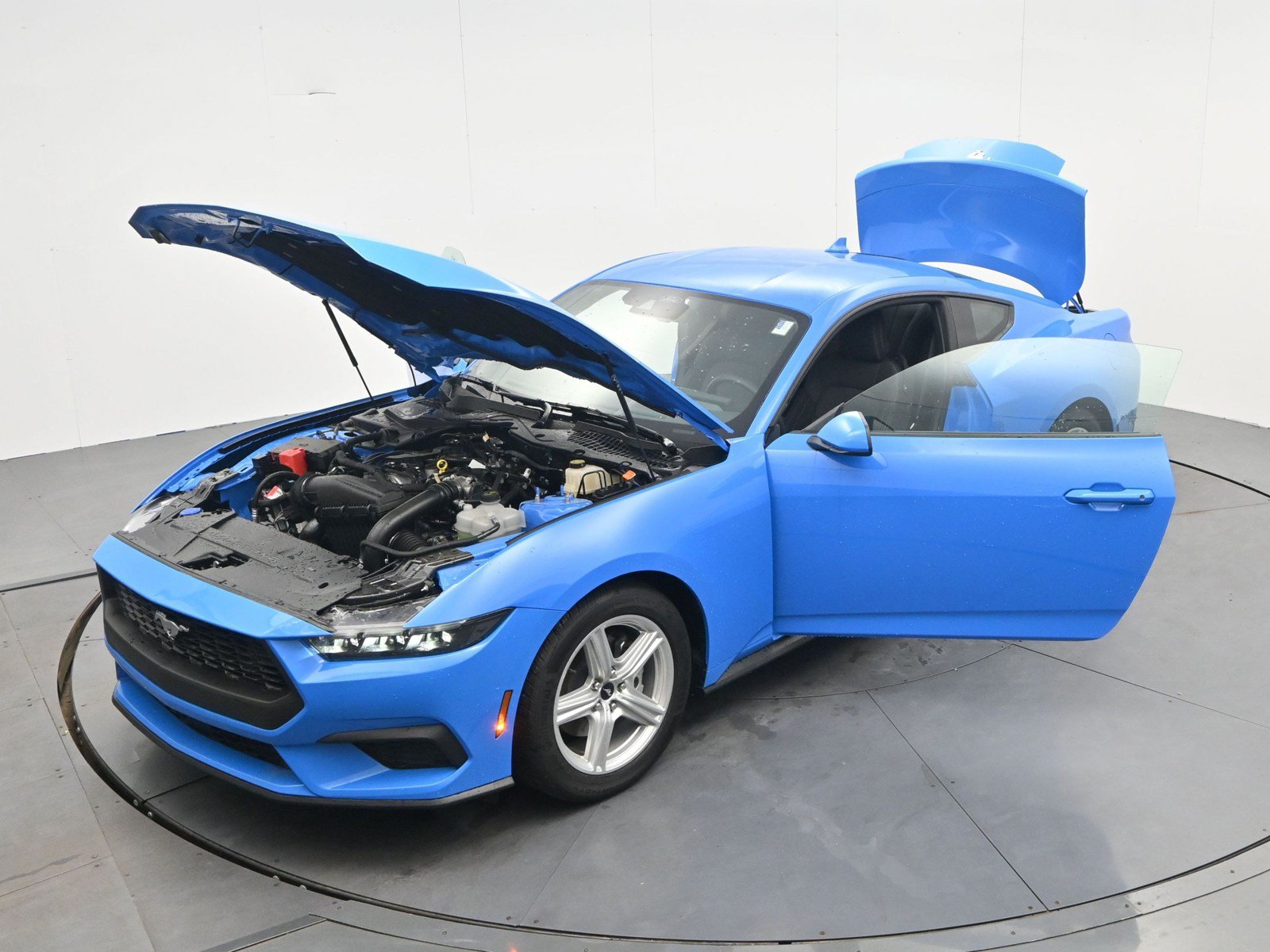 Used 2026 Ford Mustang Coupe RWD image 34