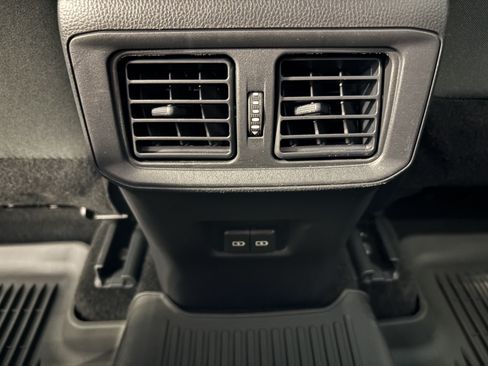 Certified 2025 Toyota RAV4 XLE AWD/4WD image 11