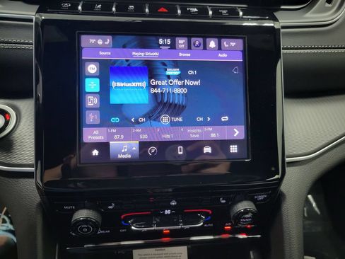 New 2026 Jeep Grand Cherokee L Laredo AWD/4WD image 17