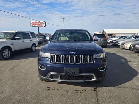 Used 2017 Jeep Grand Cherokee Limited w/ Trailer Tow Group IV image 10