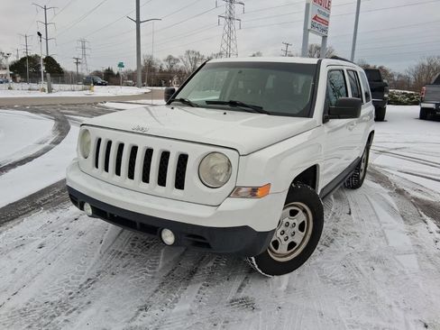 Used 2013 Jeep Patriot Sport w/ PWR Value Group image 1