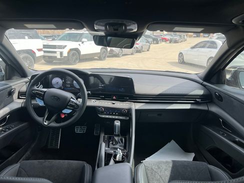 New 2026 Hyundai Elantra N image 19