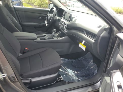 New 2025 Nissan Sentra S image 25