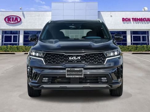 Certified 2023 Kia Sorento SX Prestige AWD/4WD image 2