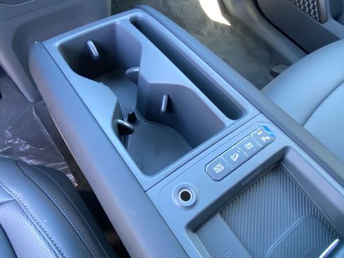 New 2026 Kia EV9 Wind AWD/4WD image 16